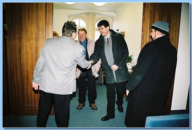 06.JPG