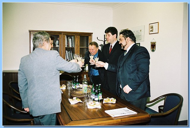 09.JPG