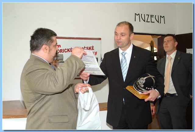dscf4913.jpg