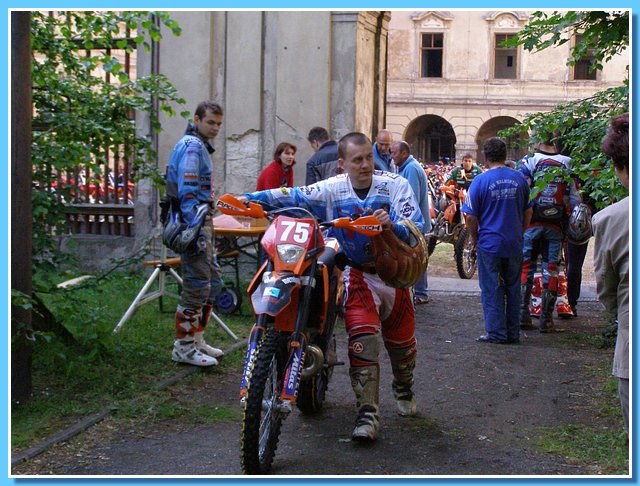 moto04.jpg