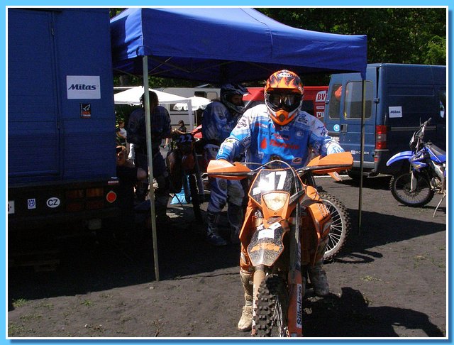 moto23.jpg