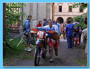 moto04.jpg