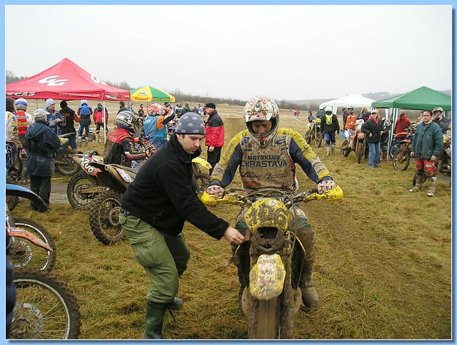 moto_p02.jpg