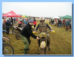 moto_p02.jpg