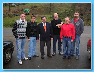 053.jpg