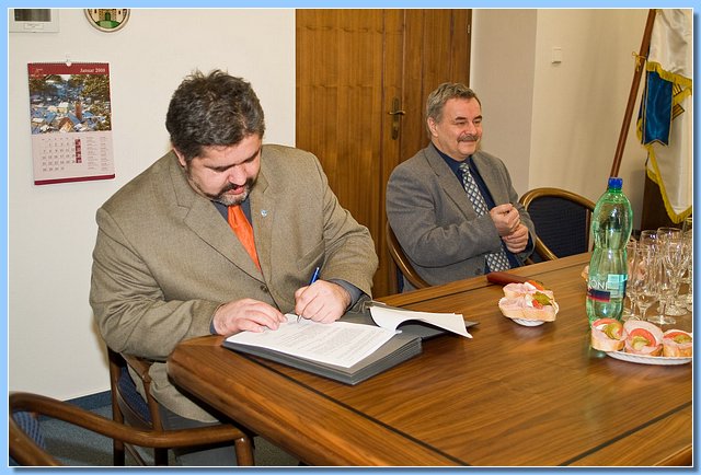 DSCF1988.jpg