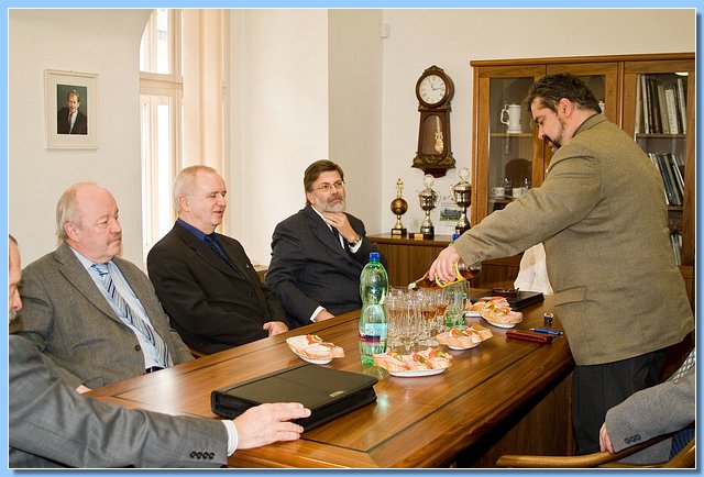 DSCF2001.jpg